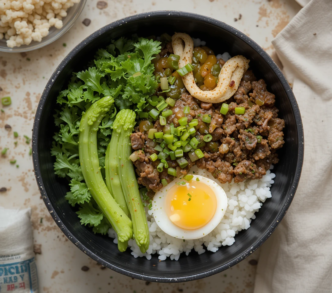 Korean Ground Beef and Rice Bowl