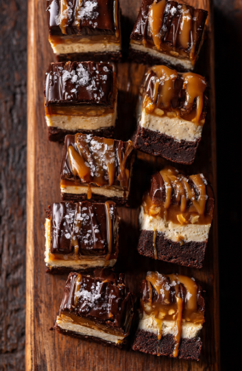 Irresistible Snickers Brownie Bars Recipe