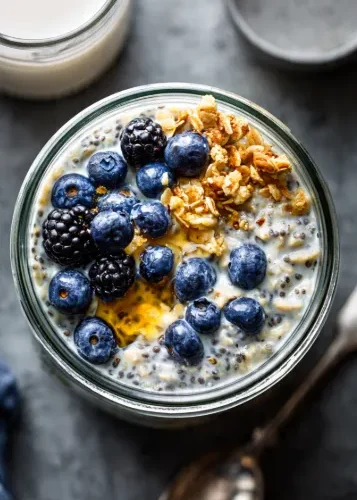 Blueberry Overnight Oats with Chia Seeds