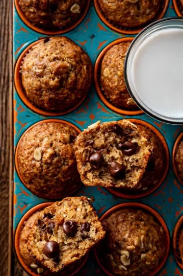 Banana Oatmeal Breakfast Muffins